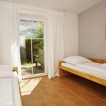 Haus Breeghus Boddenkoje Apartment *