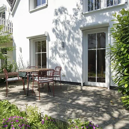 Haus Breeghus Boddenkoje Apartment *